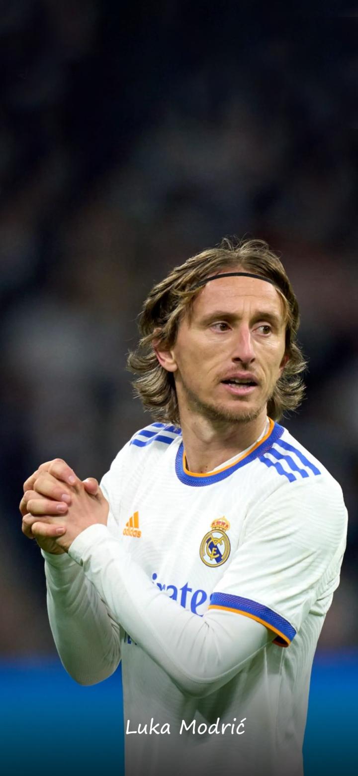 邮报：赫尔城客战斯托克城绝杀后挑衅主场球迷，引发双方冲突